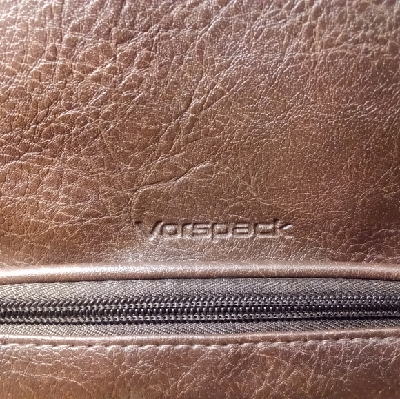 Vorspack Toiletry Travel Bag - Picture 4 of 4